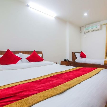 Oyo 358 Hotel Rose Star Katmandu Zewnętrze zdjęcie