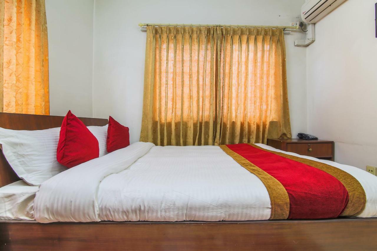 Oyo 358 Hotel Rose Star Katmandu Zewnętrze zdjęcie